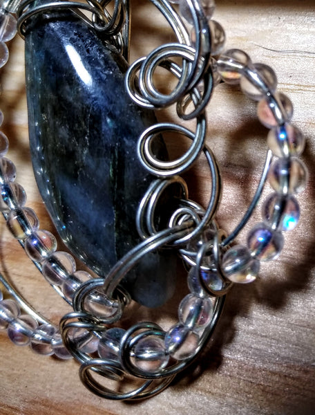 Mermaid's Wing Labradorite Pendant