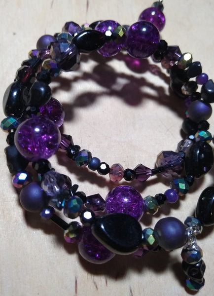 Deep of Night Dark Purple and Aurora Crystal Gothic Bracelet With Black Skulls